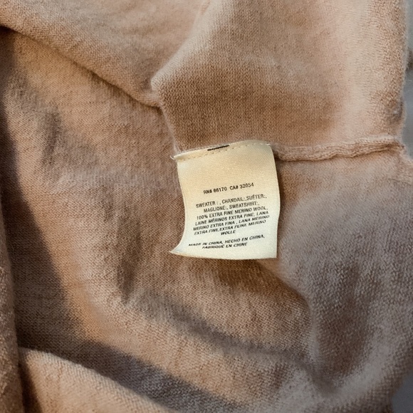 Anthropologie V-neck Pullover Sweater - Picture 7 of 7